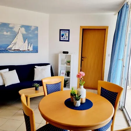 Sea View App Mirta Umago