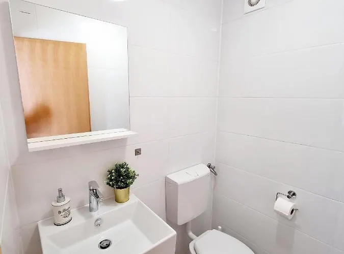 Sea View App Mirta *